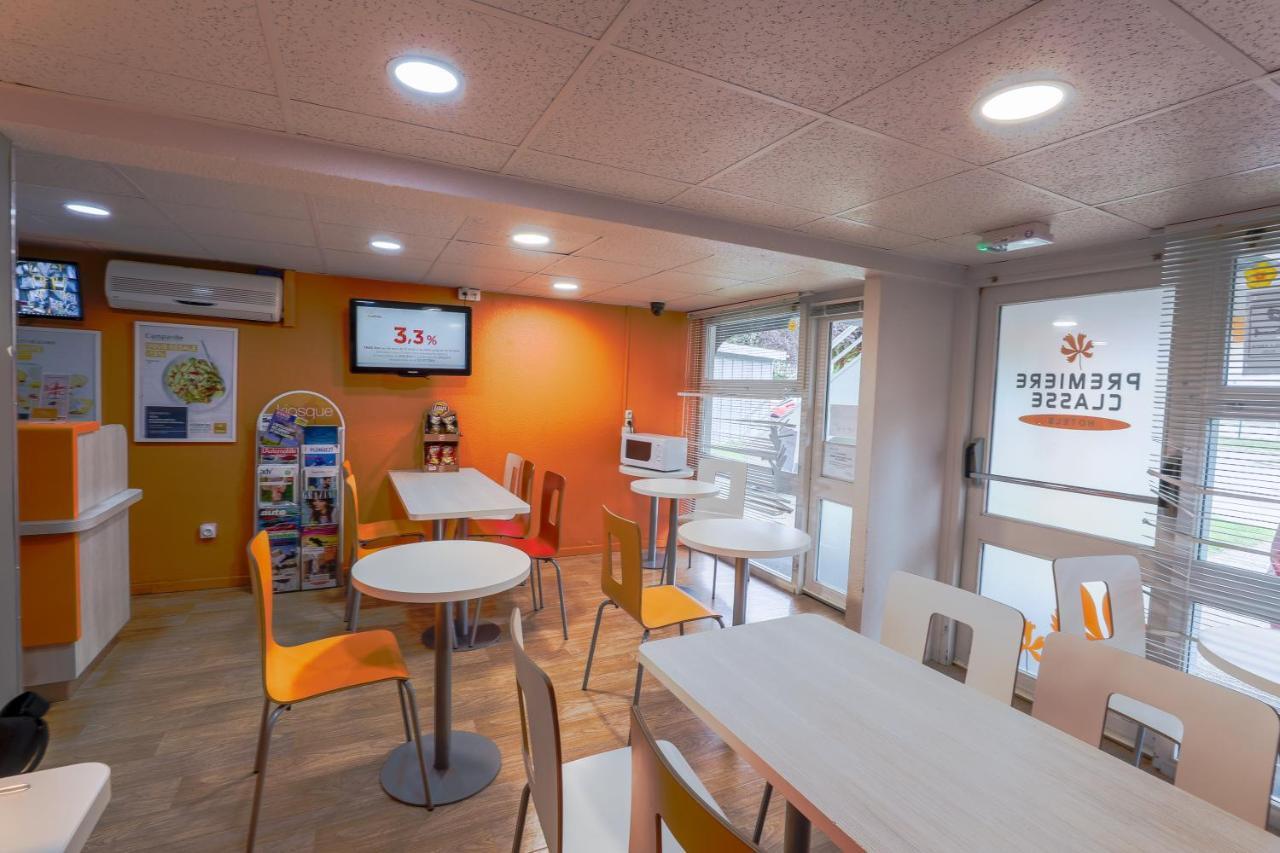Premiere Classe St Quentin Saint-Quentin  Buitenkant foto